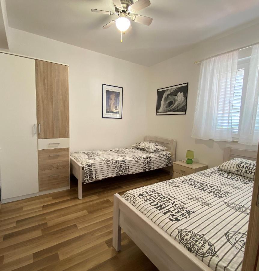 Apartments Lumbarda Beach Buitenkant foto